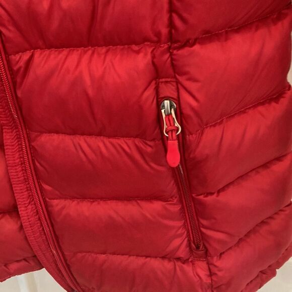 Charter Club Down Filled Packable Red Puffer Jacket Size Medium - Picture 5 of 10